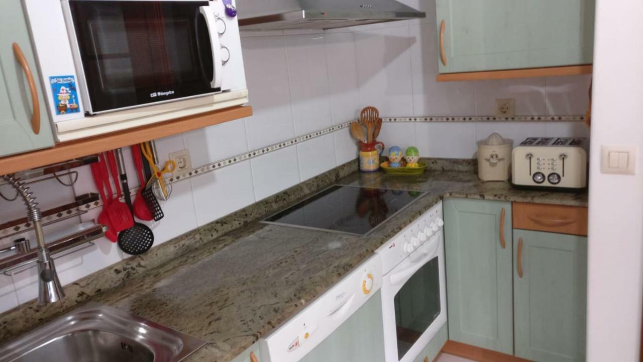 Acogedor Apartamento Cerca De Las Estaciones De Bus Y Tren A Coruna Luaran gambar